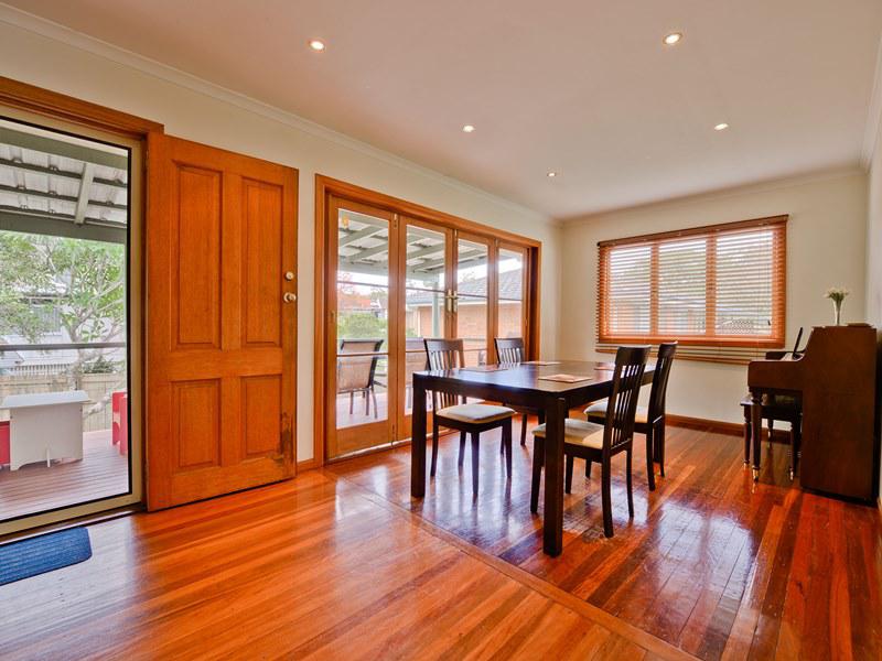 22 Aberfoyle Street,  Kenmore