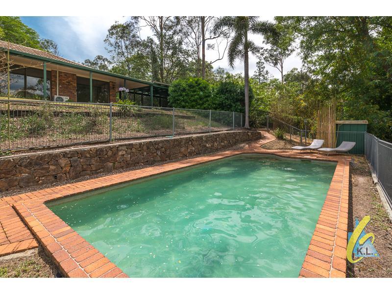 1040 Mt Crosby Rd,  Mount Crosby