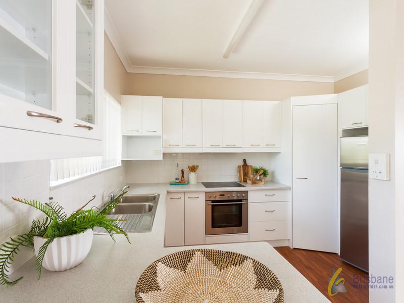 2/30 Armadale St