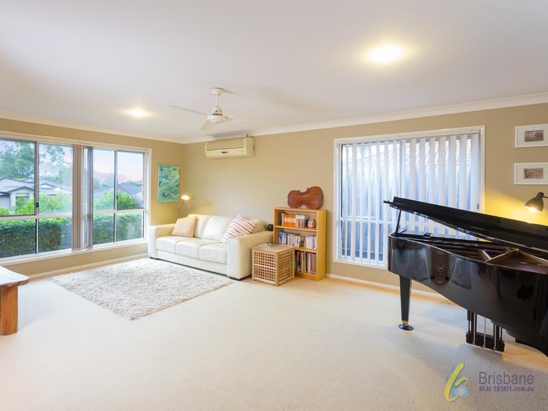 11 Joseph Avenue