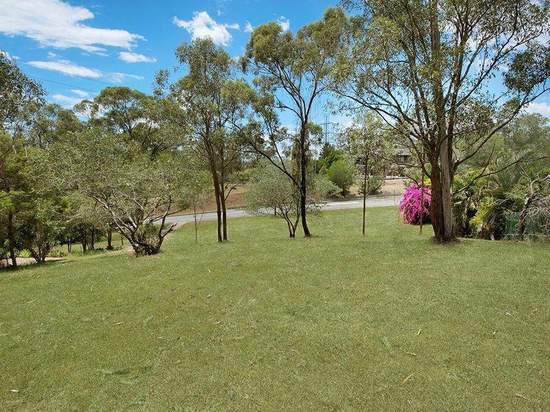 90 College Road