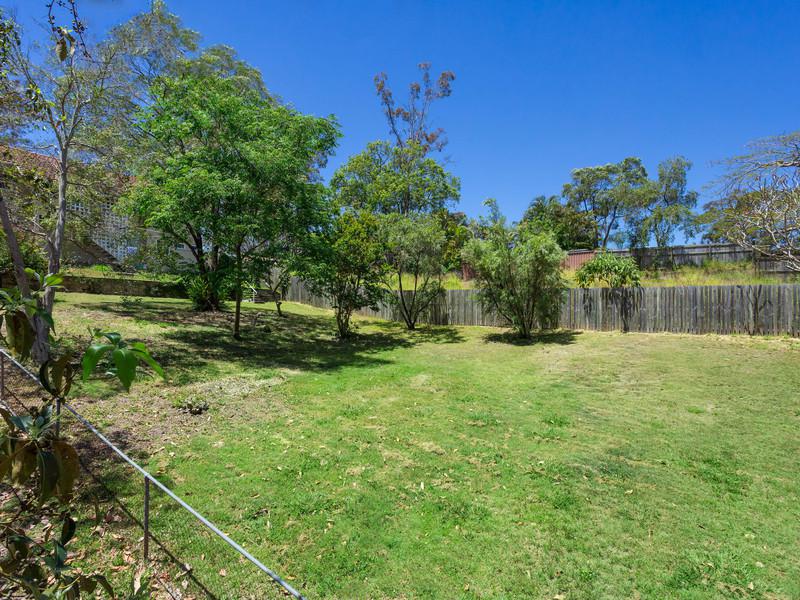 35 Debra Street, Rowville, VIC