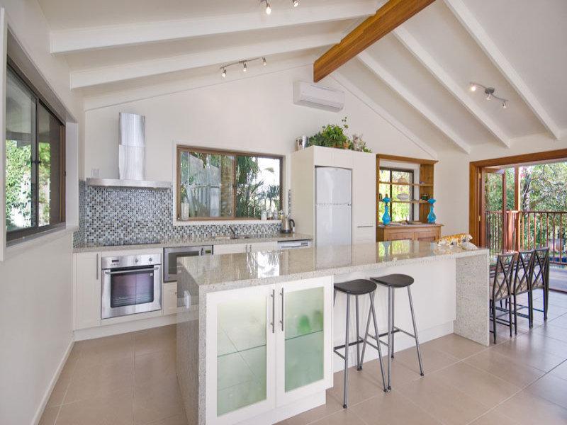 638 Fig Tree Pocket Road