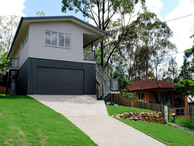 102 Boundary Road