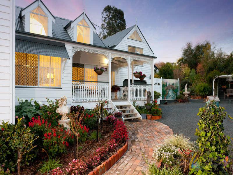 1 Bradfield Drive