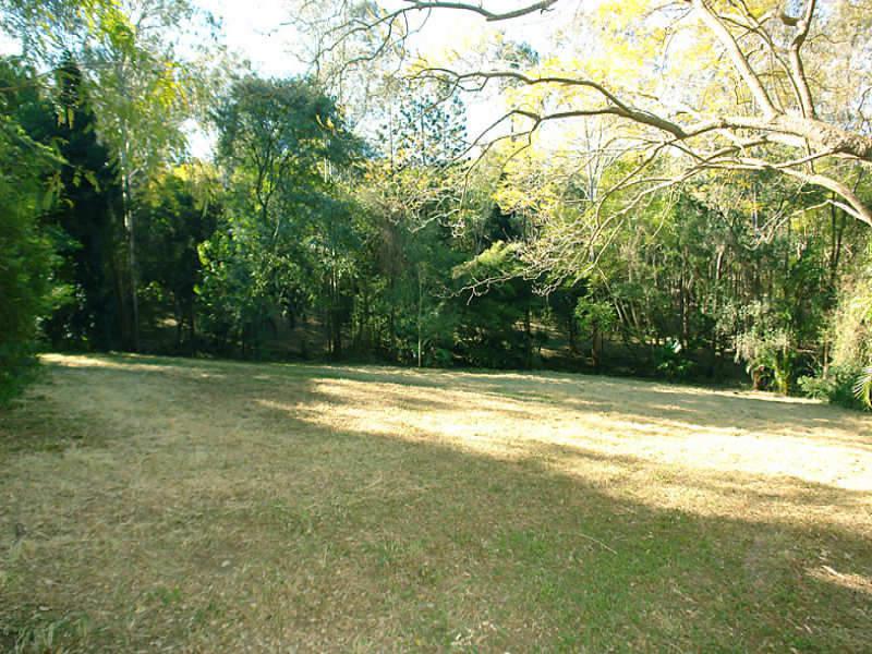 7 Gap Creek Road,  Kenmore Hills