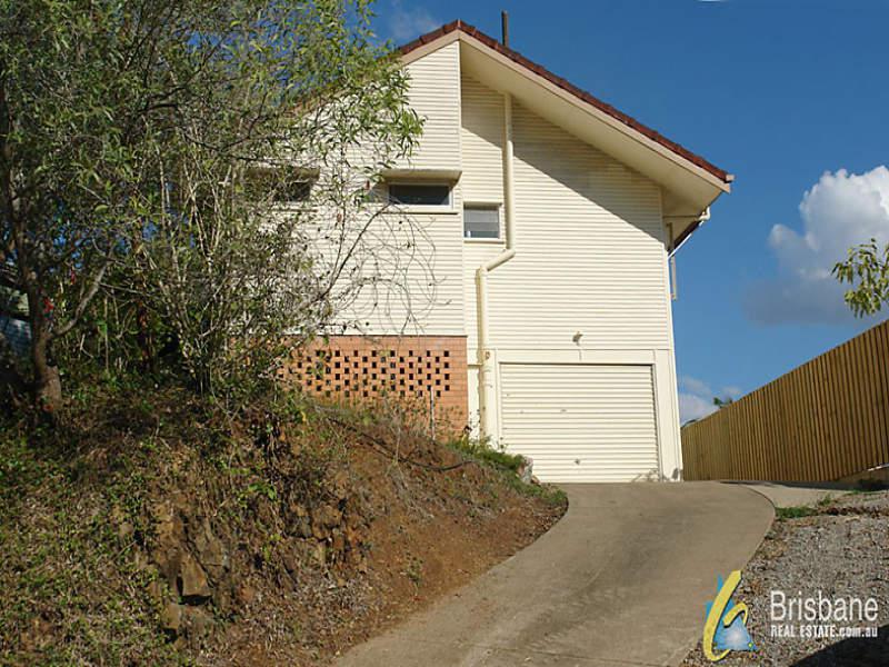 116 Greentrees Avenue