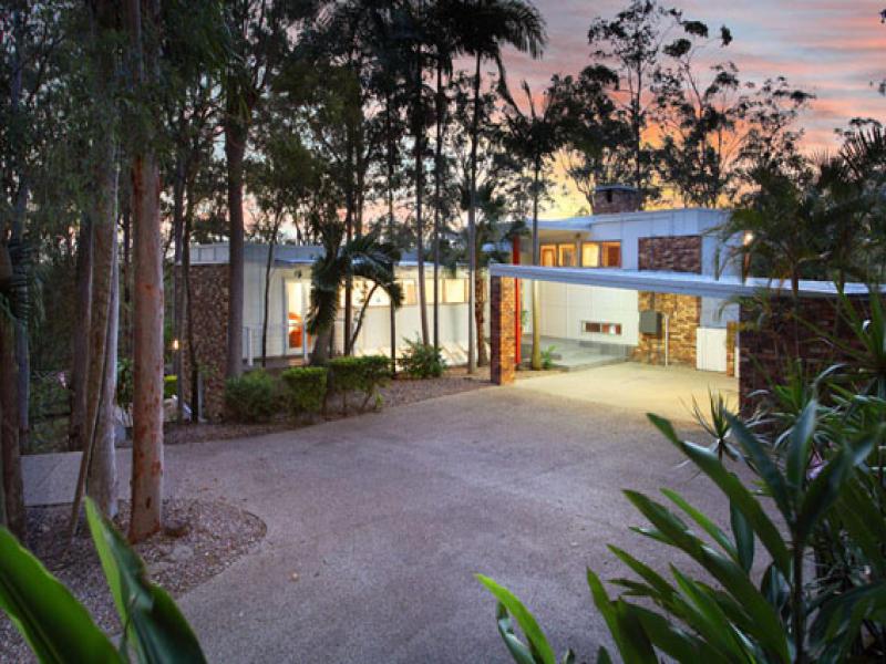 33 Vyner Street,  Pinjarra Hills