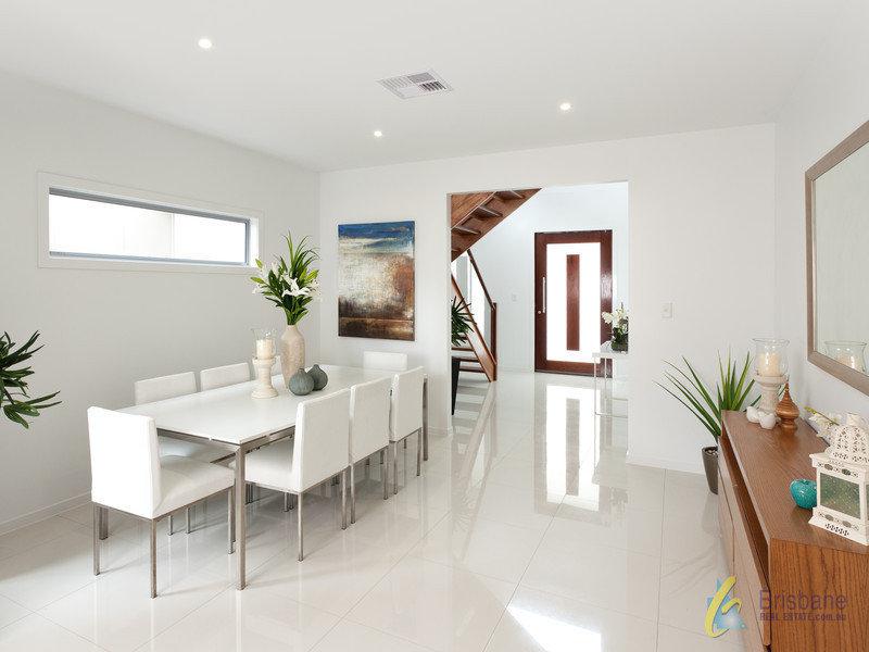 147 Graceville Avenue