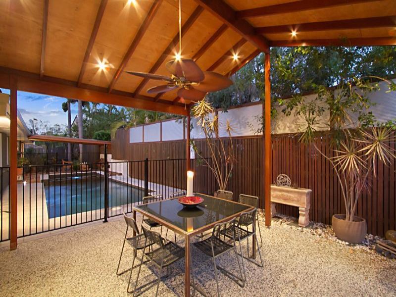 10 Leinster Street,  Fig Tree Pocket