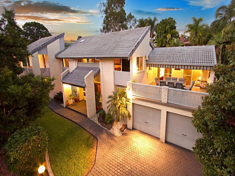 66 Creekside Street,  Kenmore Hills