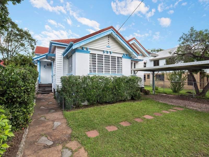 15 Sandon Street,  Graceville