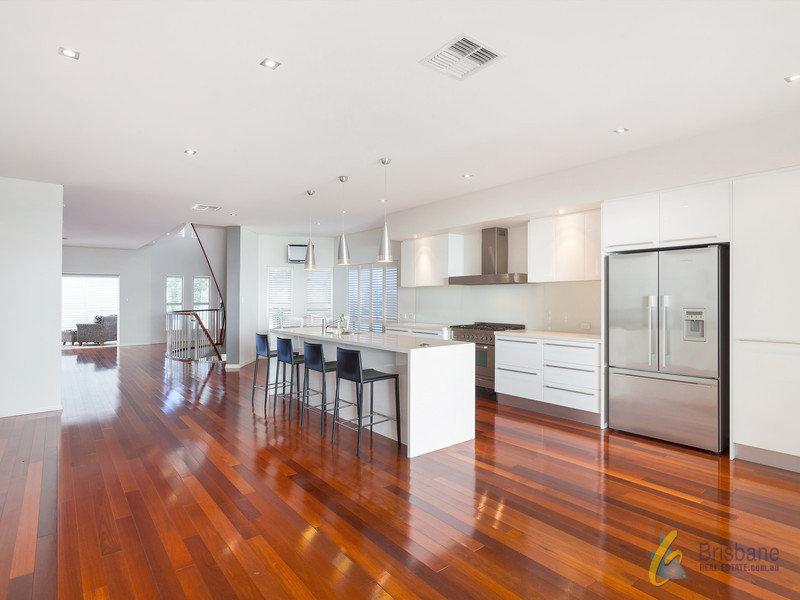 21 Lynell Street