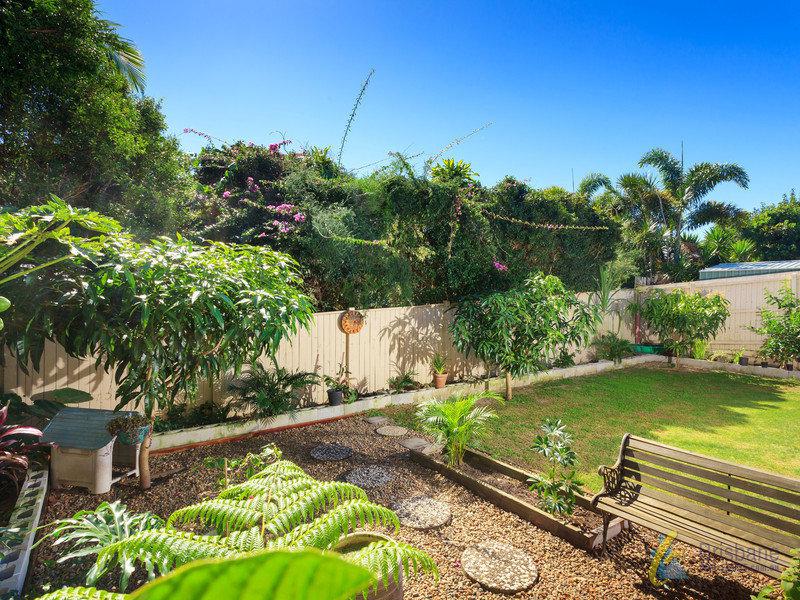 10 Montserrat Place