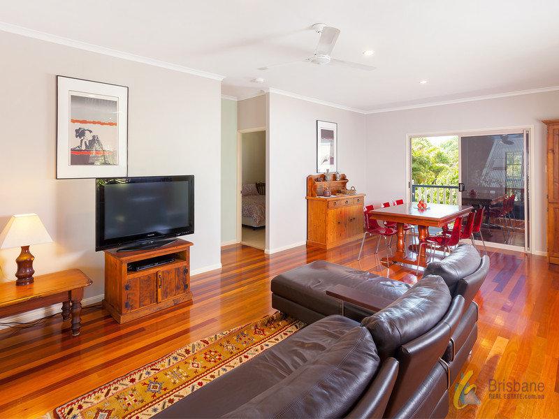 128 Verney Road East