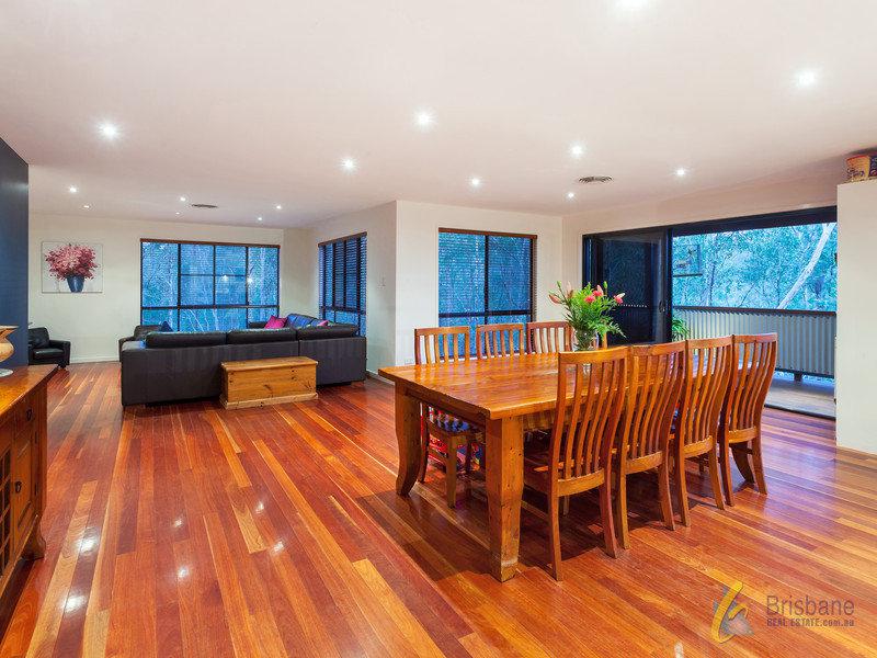 31 Emma Holt Court