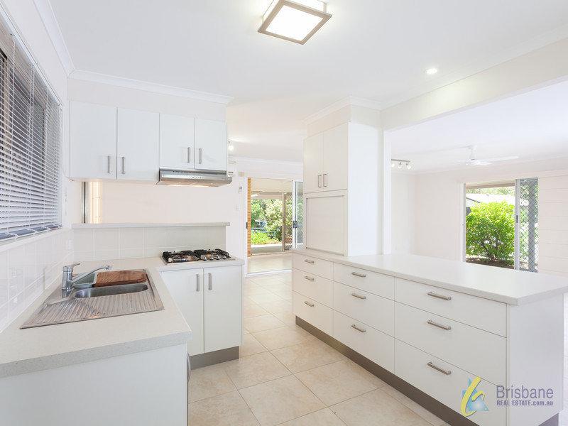 12 Warandoo Street
