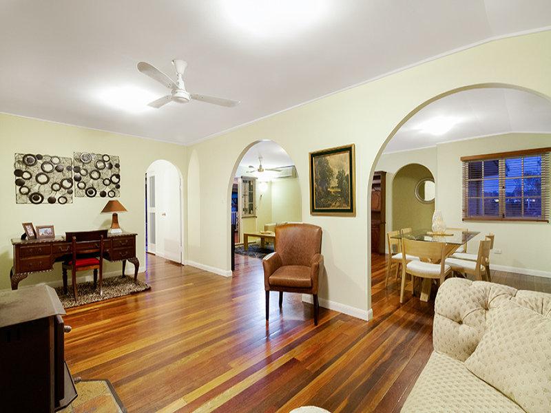 12 Trevi Street