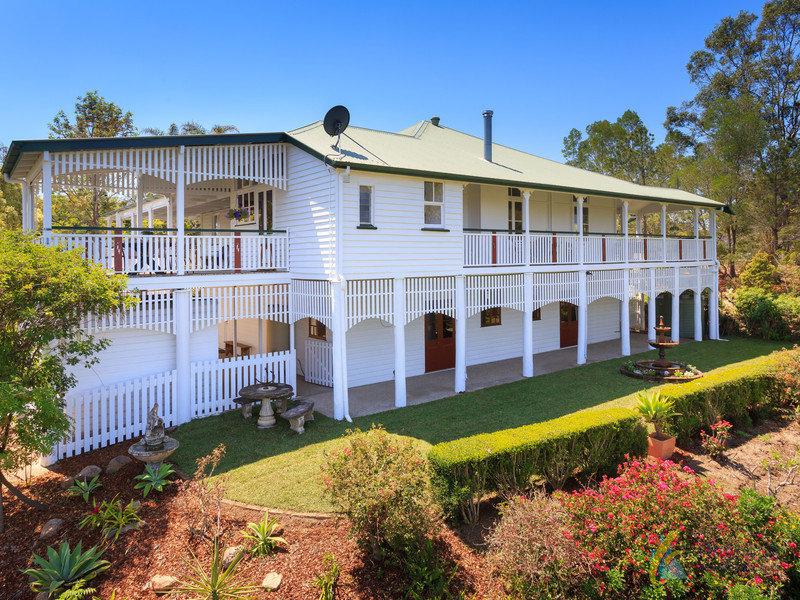 49 Woodward Place,