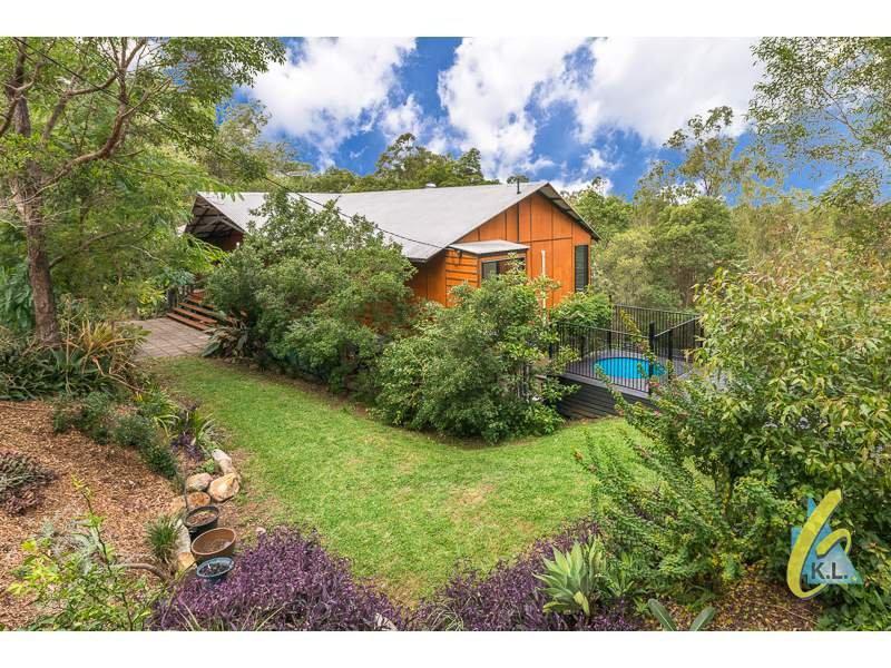 1149 Mt Crosby Road