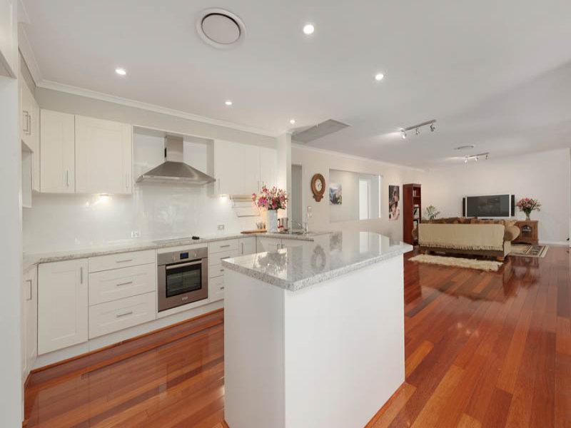 4 Pioneer Crescent