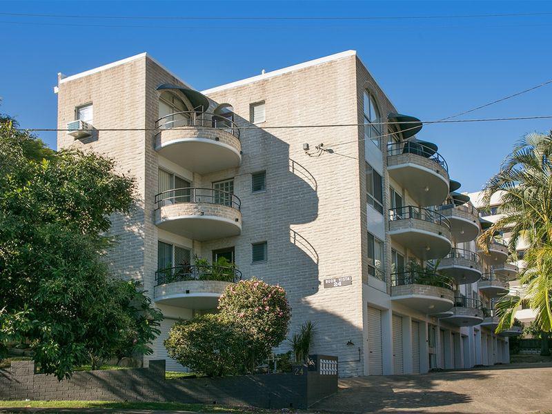 4/24 Whytecliffe Street