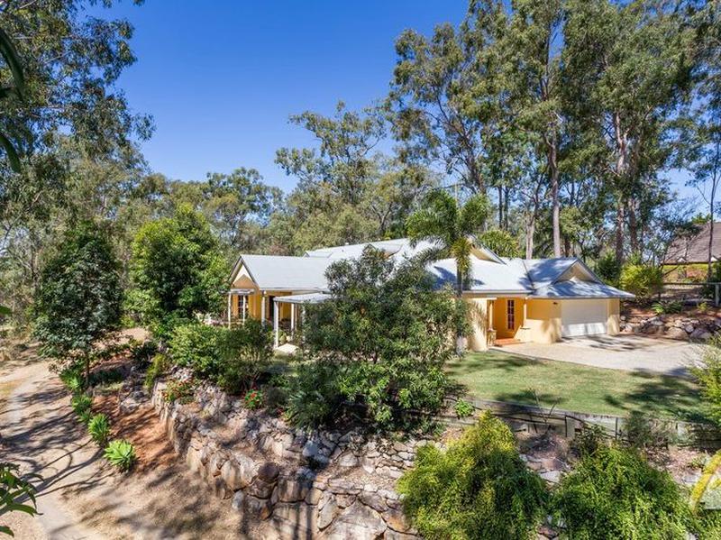 220 Sugars Road