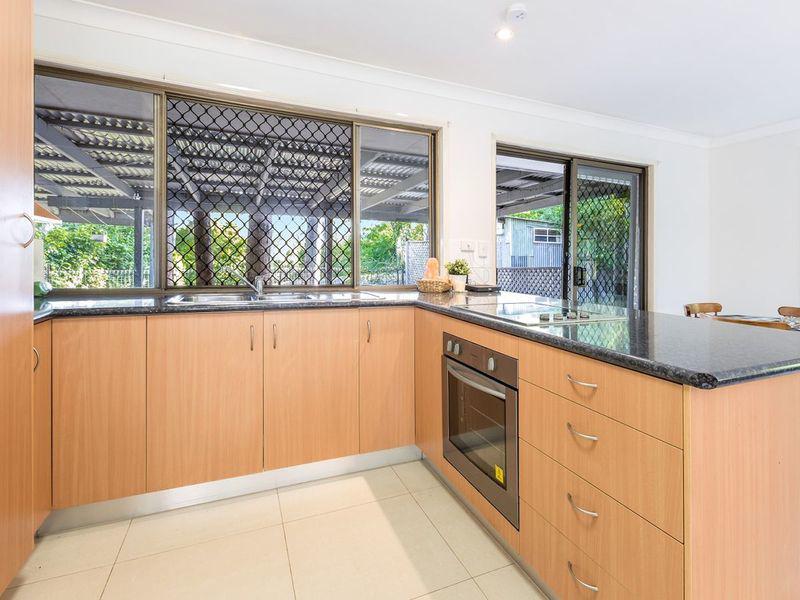 143 Elanora Way