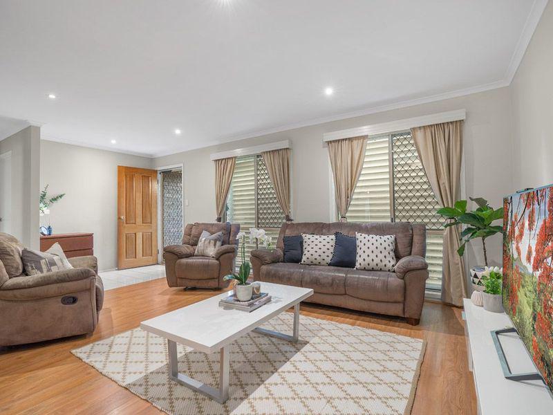 12 Narona Street