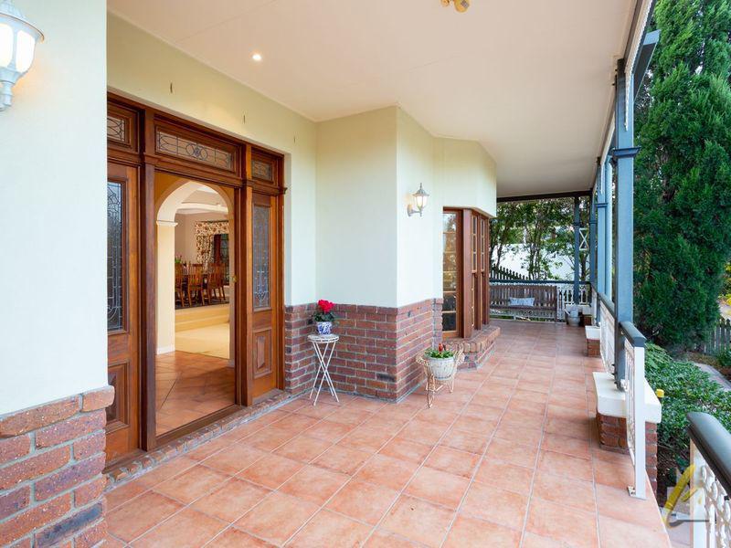 14 Mcconnell Crescent