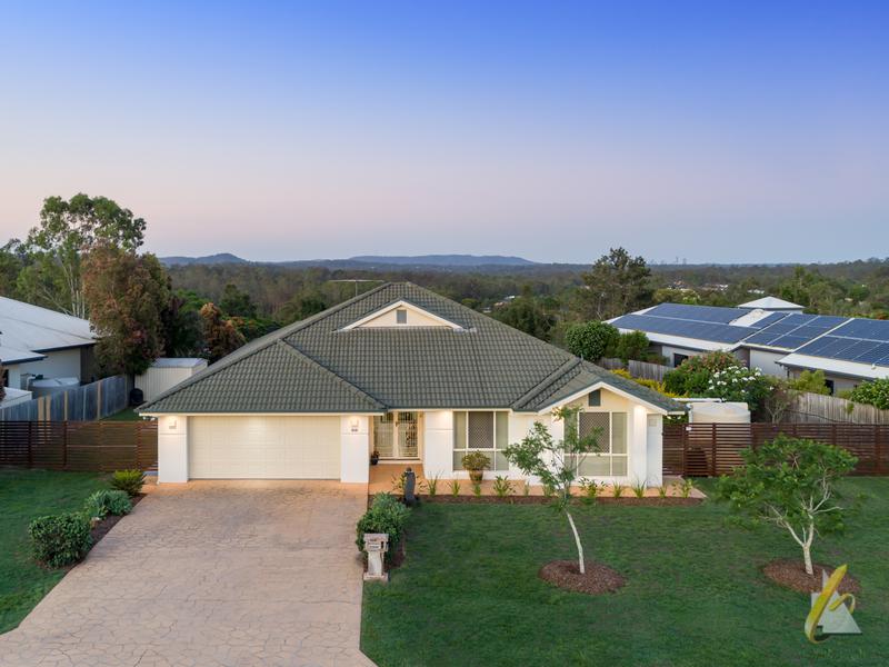 130 Gibson Crescent