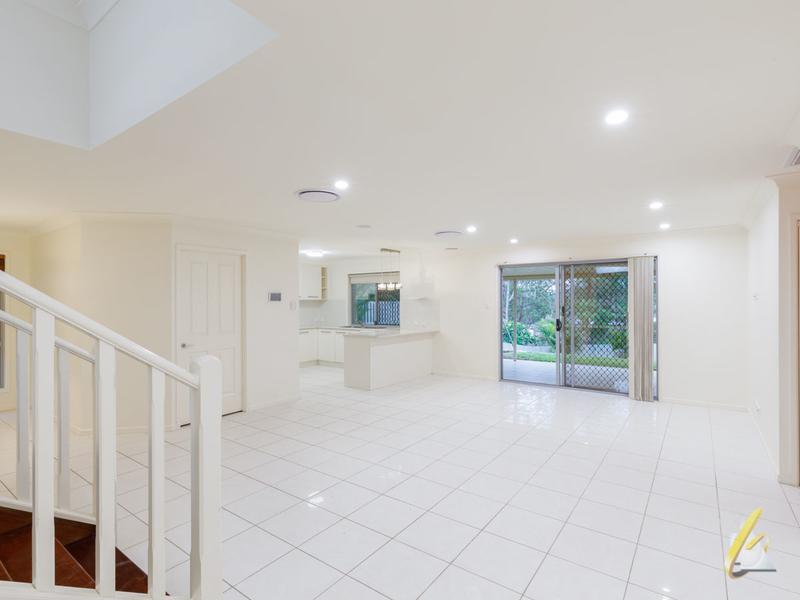 This property is not currently for sale or rent on https://brisbanerealestate.com.au