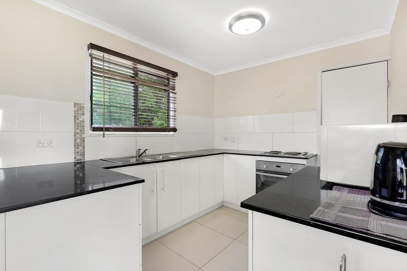 5 Dowden Street