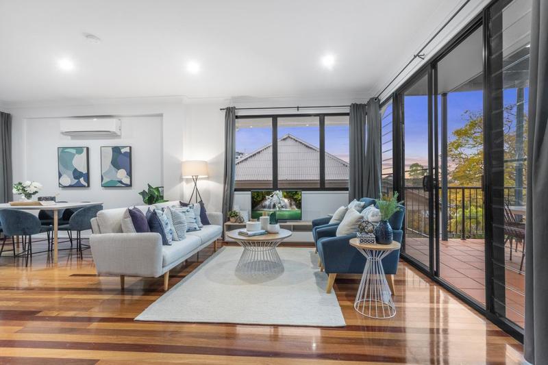 8 Rennie Street