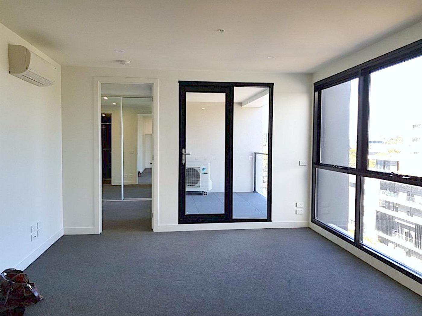 602/17 Poplar Street, Box Hill VIC 3128 Property Information