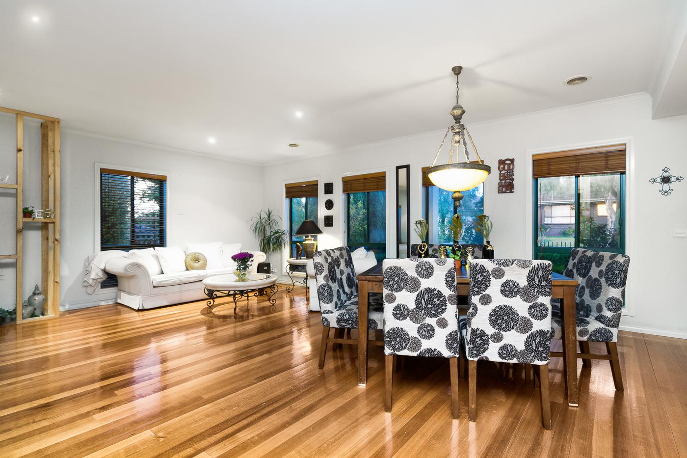 1/21 Roberts Avenue, Mulgrave VIC 3170 Townhouse Sold winrealestate