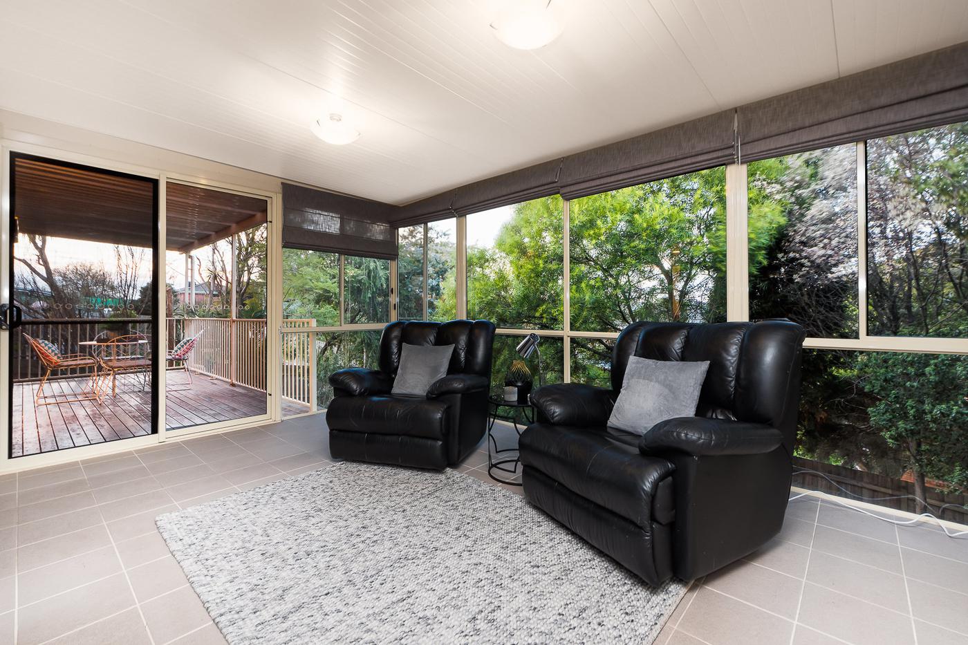 50 Haverbrack Drive, Mulgrave VIC 3170 House Sold