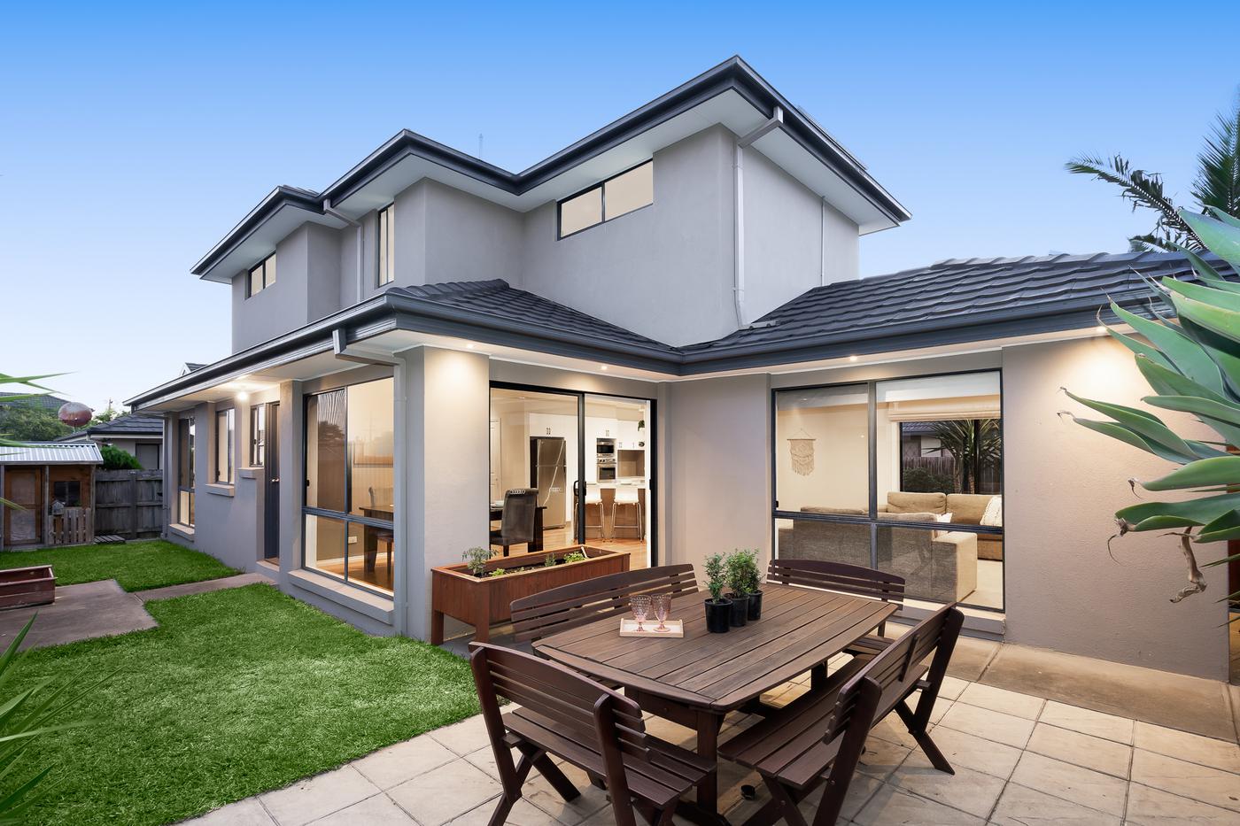 2/56 Baird Street, Mulgrave VIC 3170 Townhouse Sold winrealestate