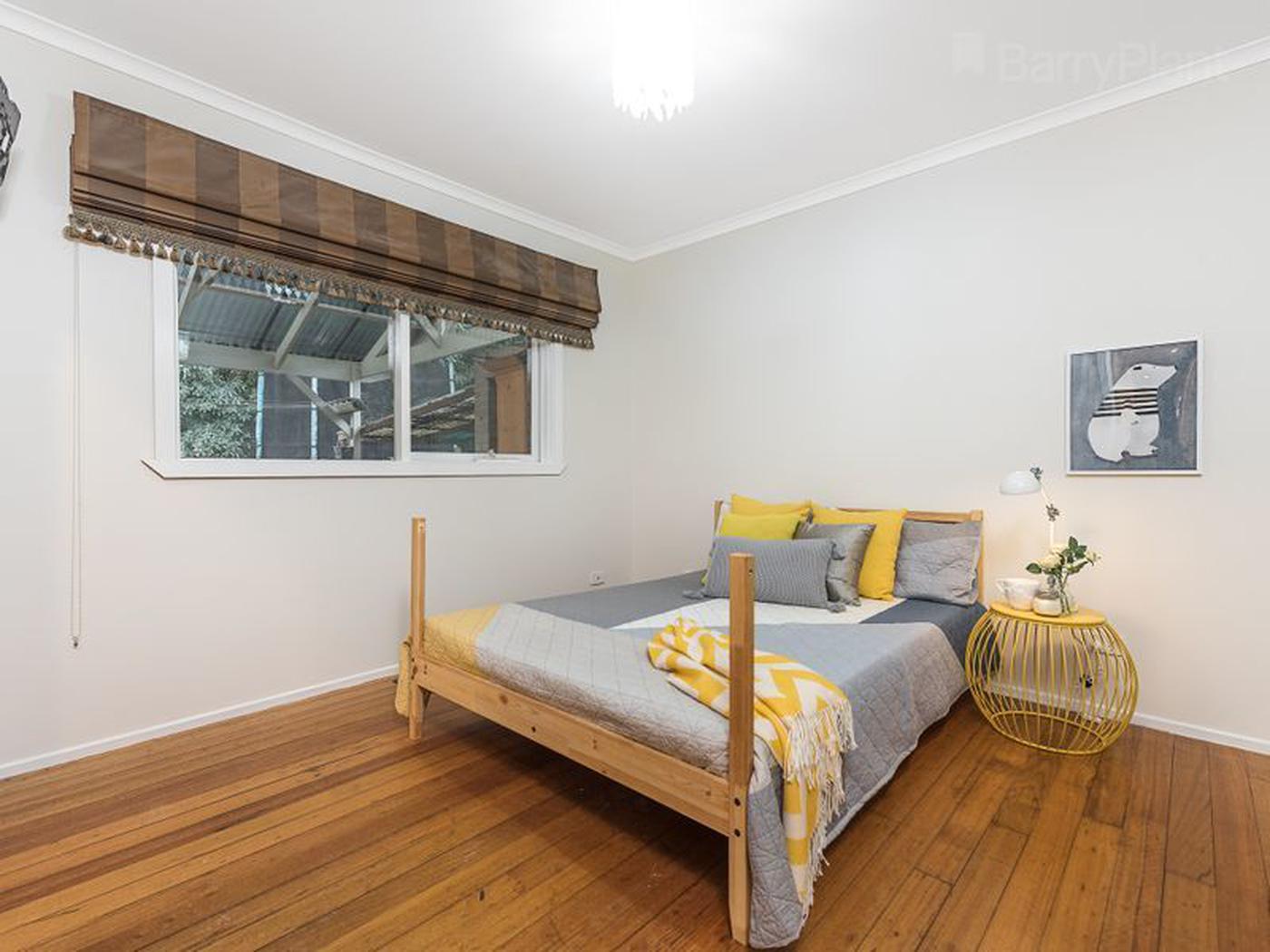 2 Street, Boronia VIC 3155 Property Information