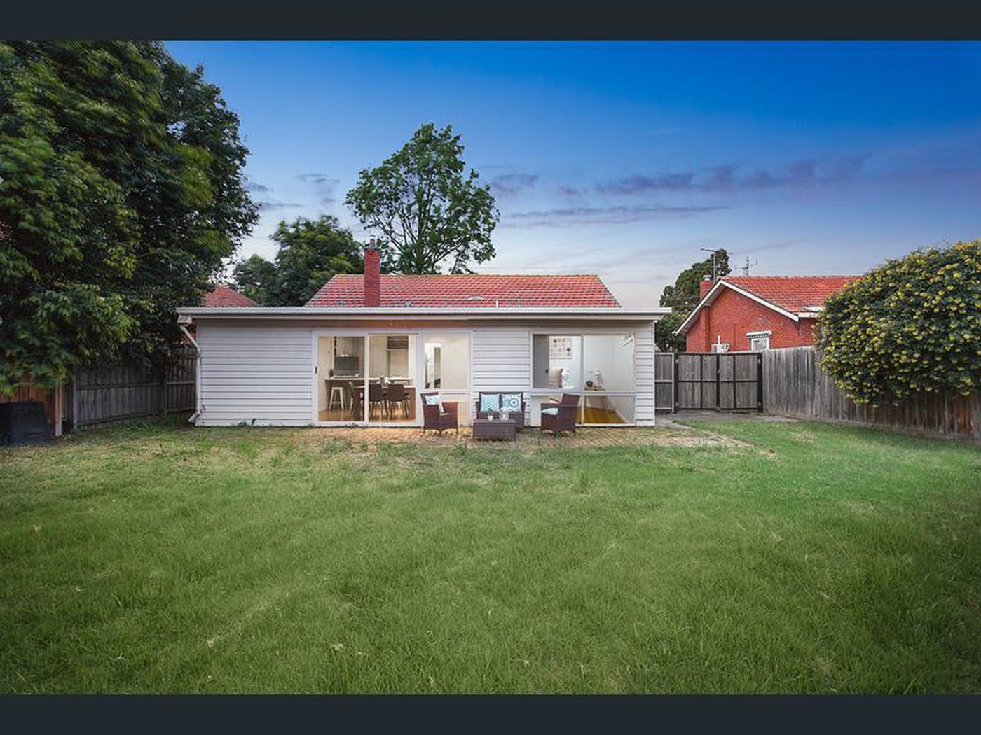 57 Neerim Road, Caulfield VIC 3162 Property Information