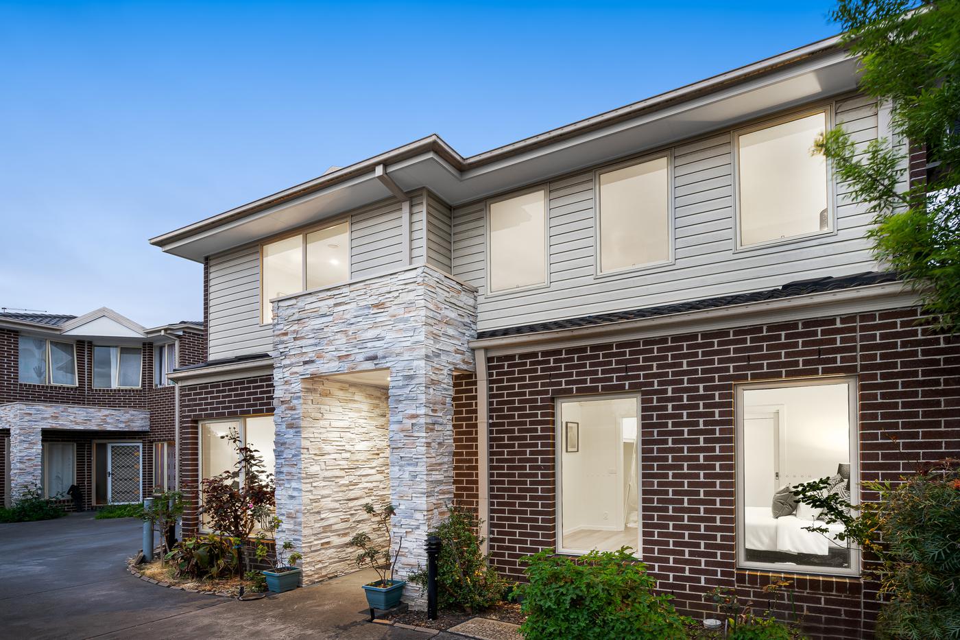 2/58 Bowmore Road, Noble Park VIC 3174 Townhouse Sold winrealestate