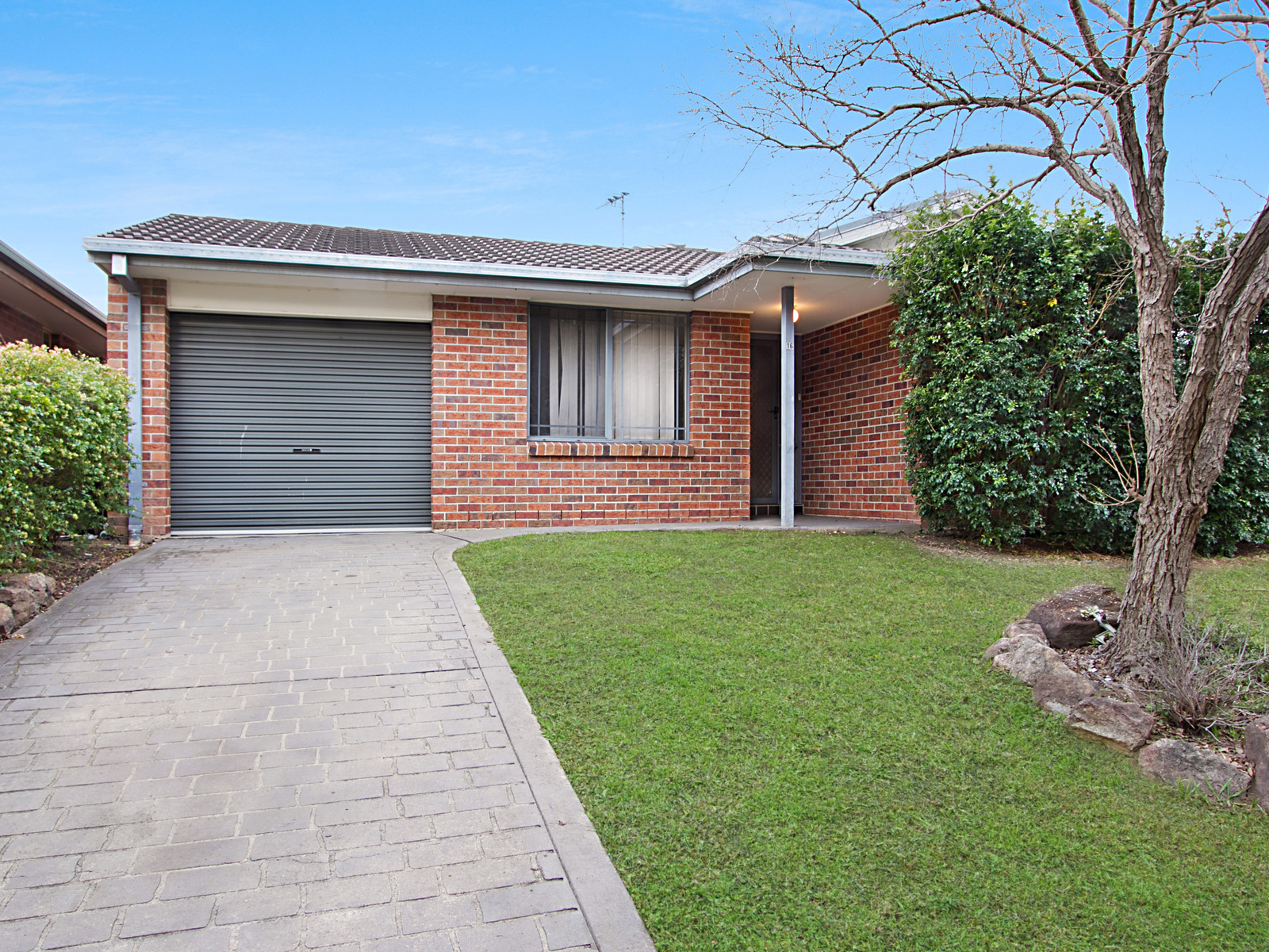 16 Cedarwood Grove, Dean Park NSW 2761 Property Information