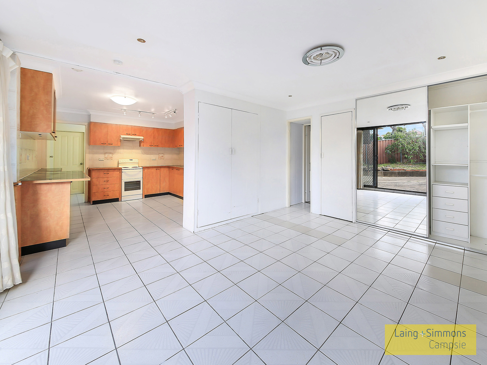 3 Lena Place, Merrylands NSW 2160 Property Information