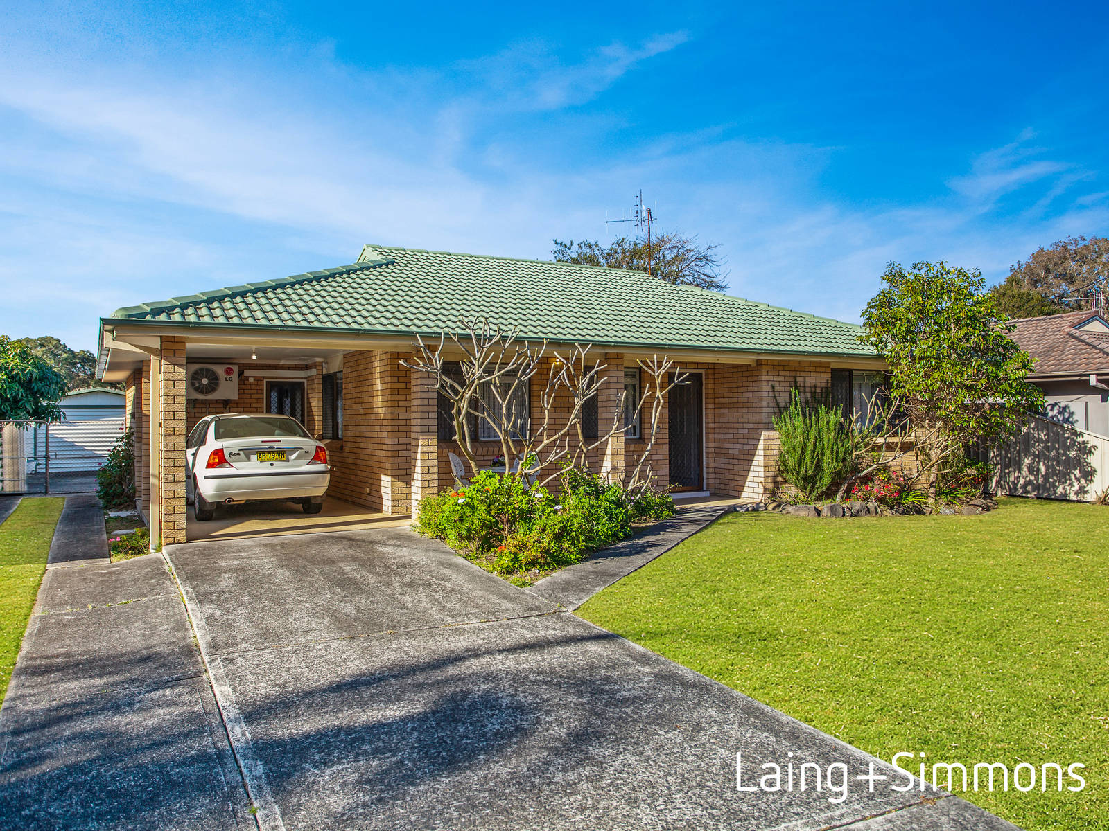174 The Lakes Way, Forster NSW 2428 House For Sale