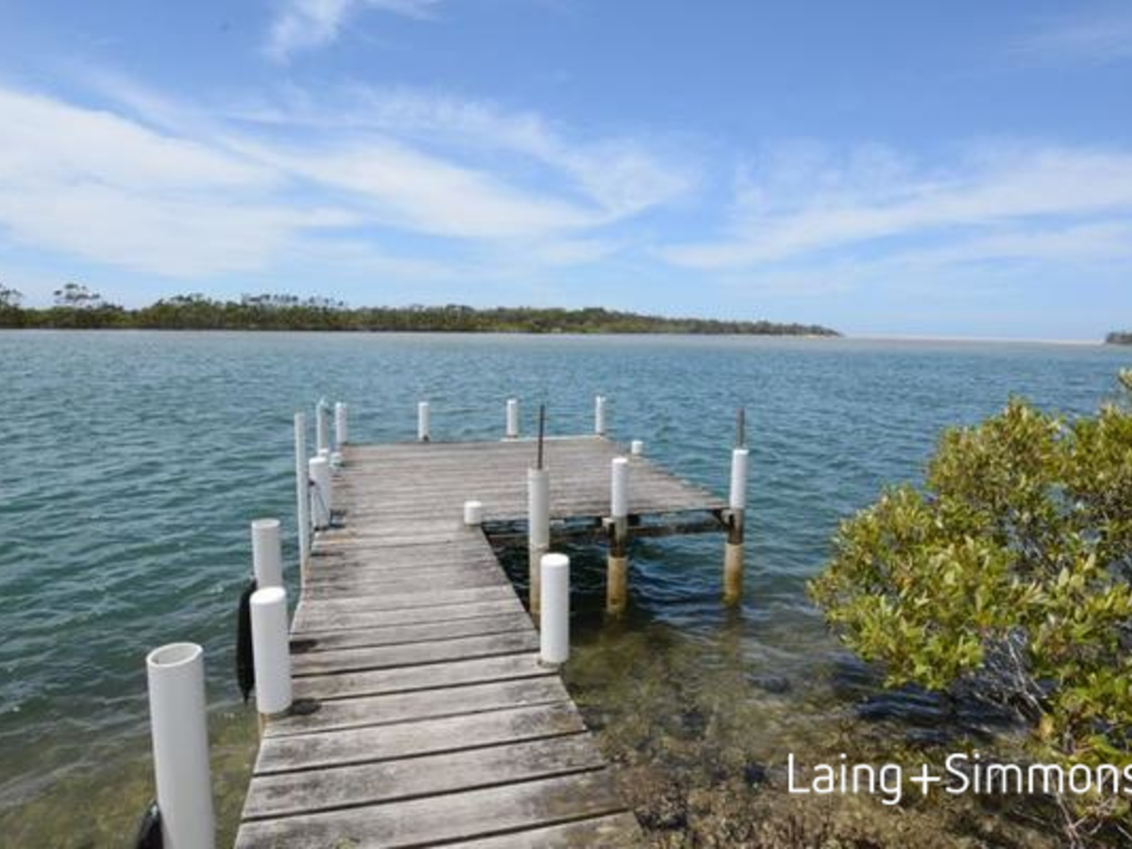 273 Cowans Lane, Oxley Island NSW 2430 Property Information