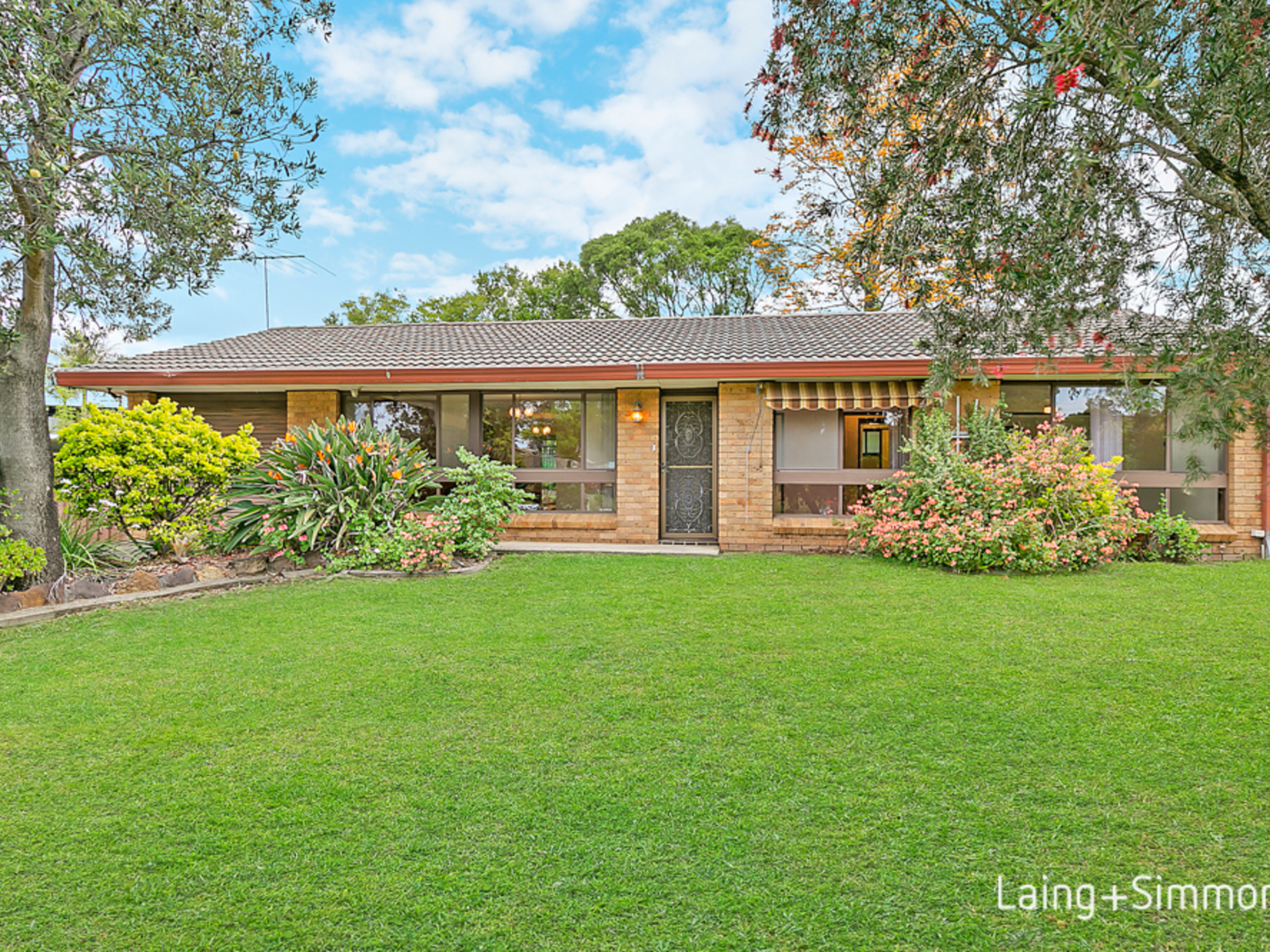 151 Joseph Banks Drive, Kings Langley NSW 2147 House Sold