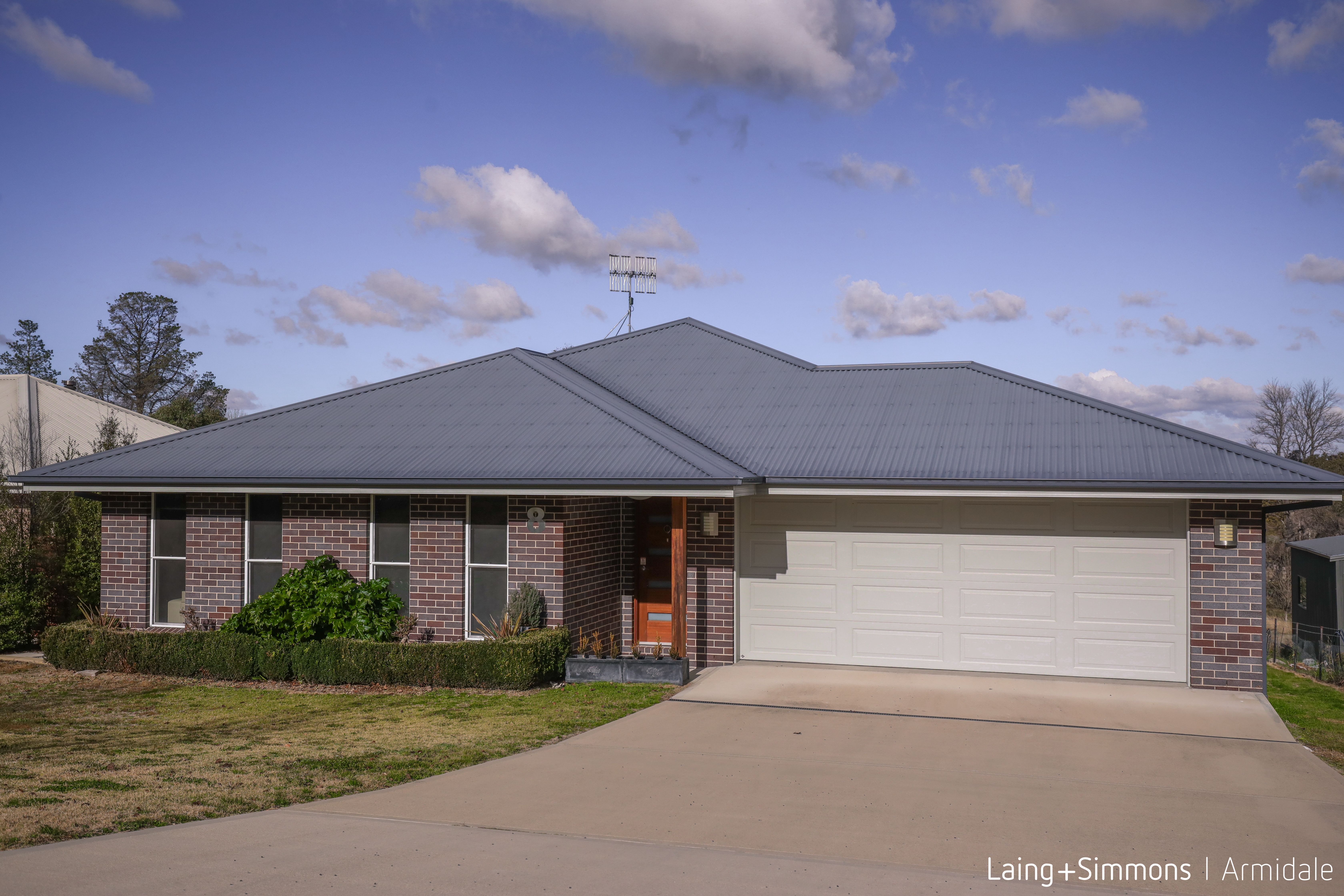 8 Fitzroy Street, URALLA NSW 2358 Property Information