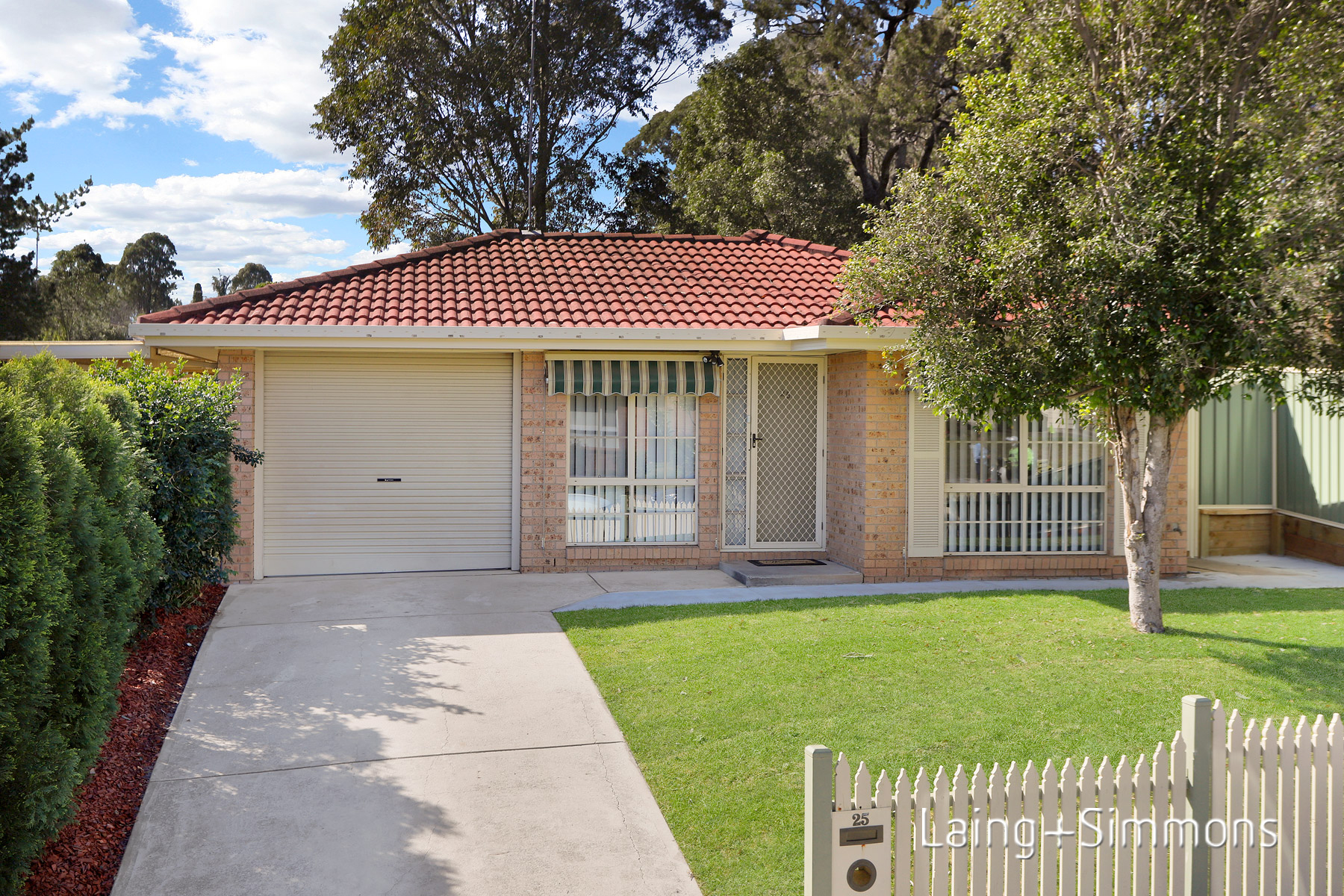 25 Faulkland Cres, Kings Park NSW 2148 House Sold