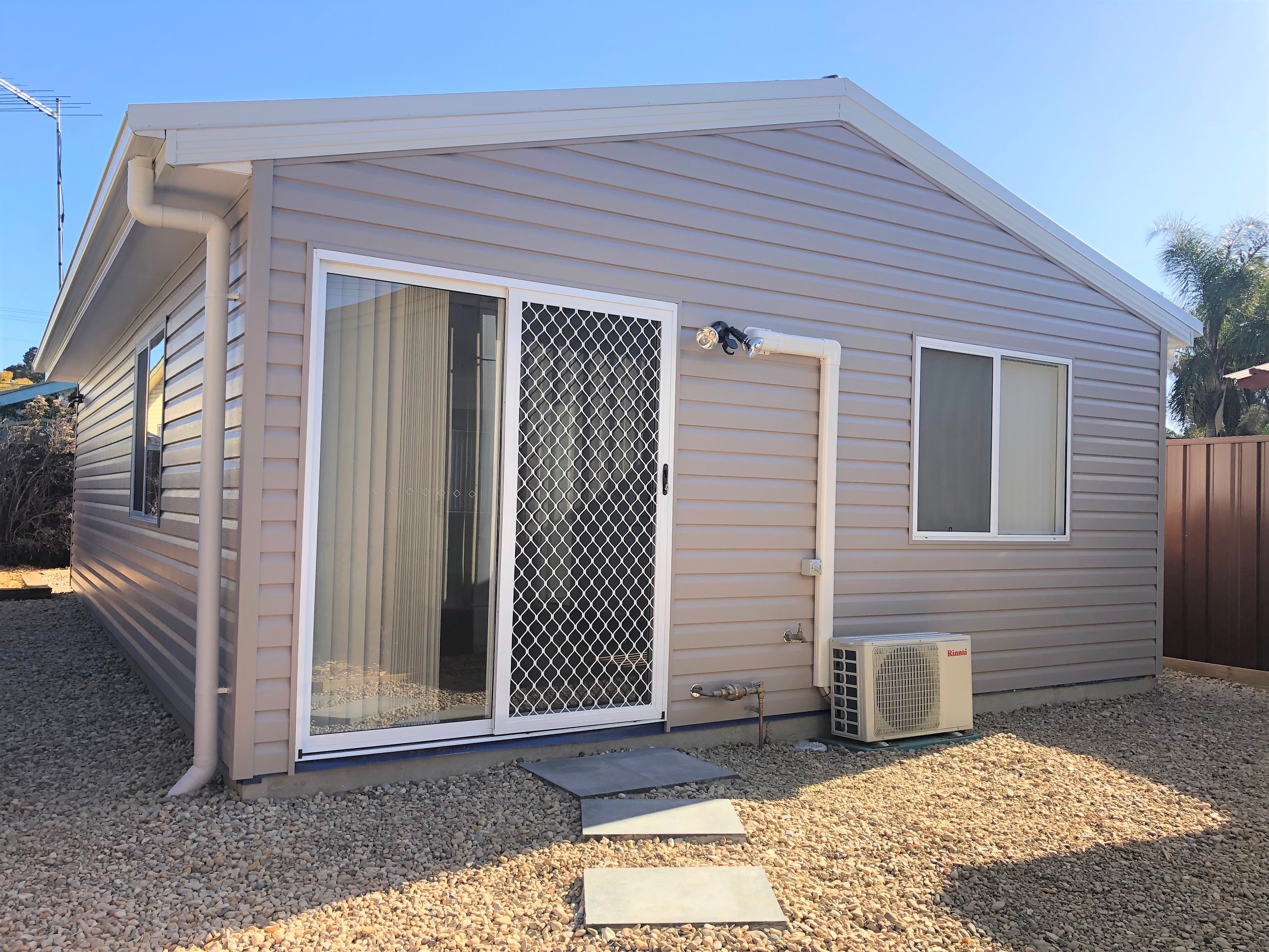 6a Pitcairn Ave, Lethbridge Park NSW 2770 DuplexSemidetached Leased