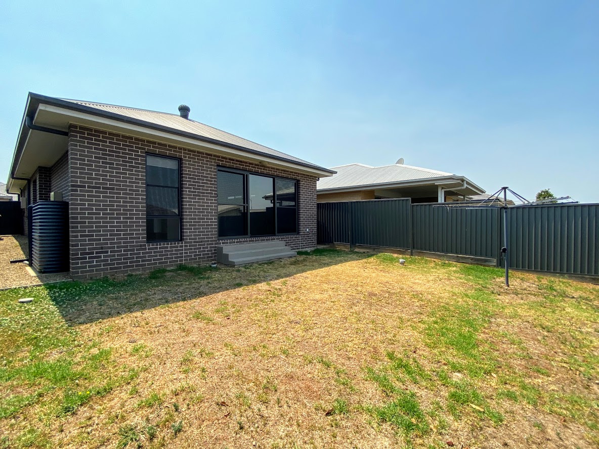 7 Server Avenue, Jordan Springs NSW 2747 House Leased